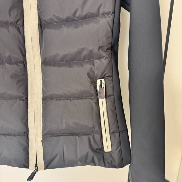 MONCLER GRENOBLE Hooded paneled twill and quilted stretch-shell down jacket - Picture 9 of 16